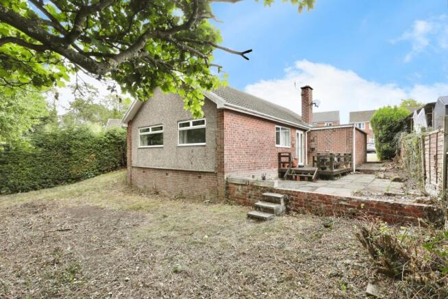 3 bed Bungalow for sale Image 2