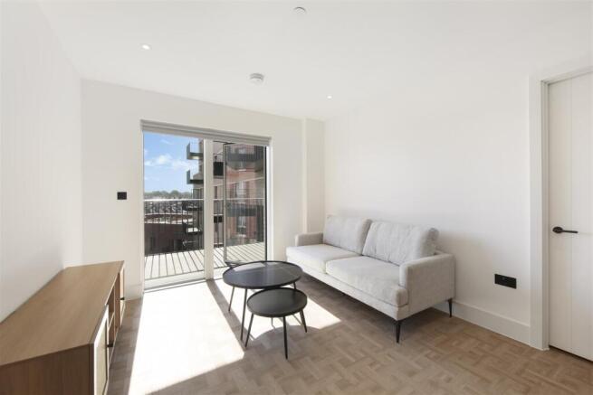 36 Provence Apartments, 3 Monarch Square - dTPp6SQ