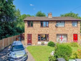 35, Oak Tree Close, Manchester M46 0RP