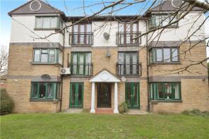 8, Courtaulds Close, London SE28 8RH