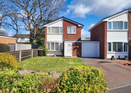 Amberwood Close, Calmore, SO40 2ST