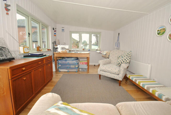 Photo 16