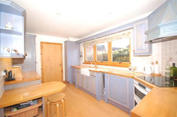 Breakfasting Kitchen