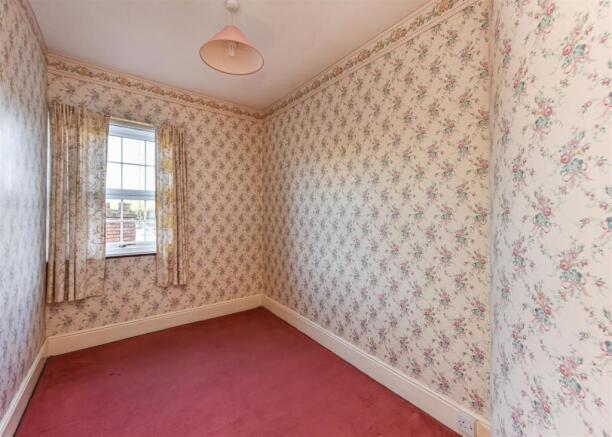 2 Shaw Lane-bed3.jpg