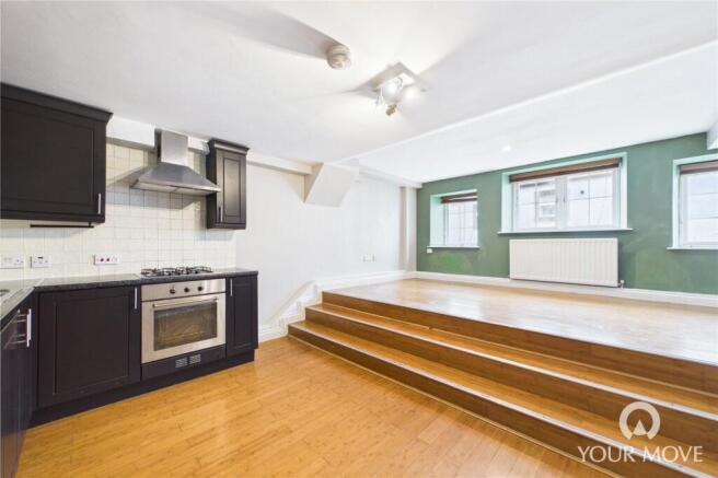 Lounge/Kitchen