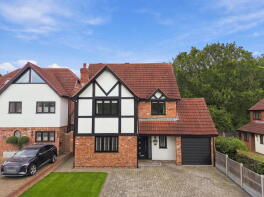6, The Lindens, Langdon Hills, Basildon SS16 6RP