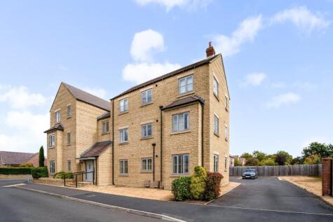 Buttercup Close, Moreton-in-Marsh, Gloucestershire, GL56