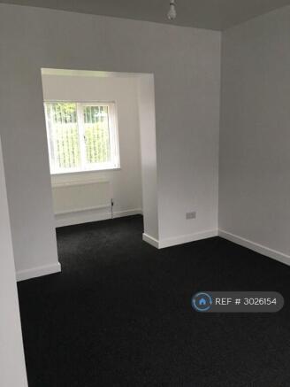 3 bed Semi-Detached to rent Image 4