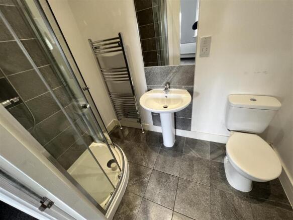 En-suite.jpeg