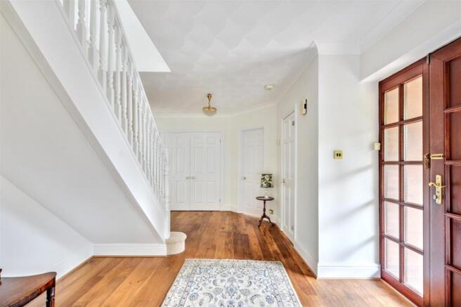 Hallway_1.jpeg