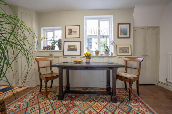 Breakfast room 