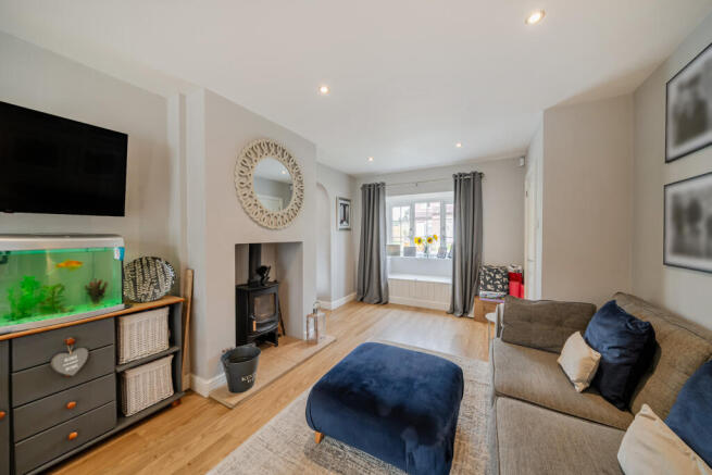 4 bed Detached for sale Image 4