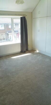 2 bed Terraced to rent Image 8