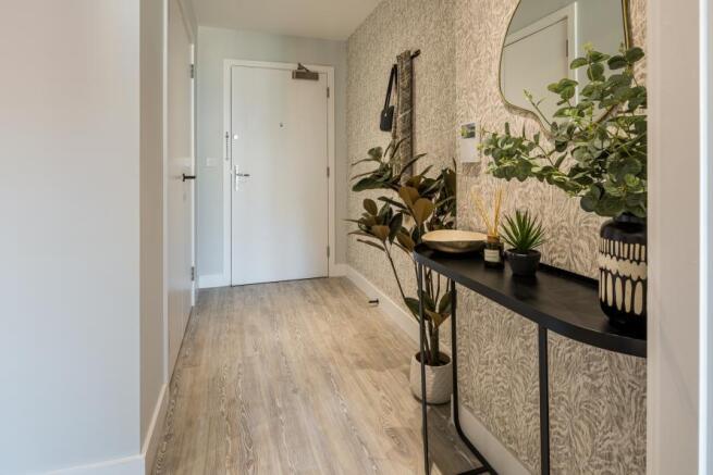 Kew Bridge Rise - 2-bed