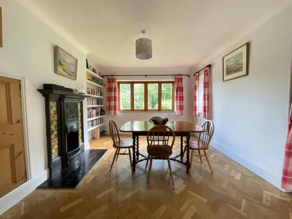 3 bed Detached for sale Image 8