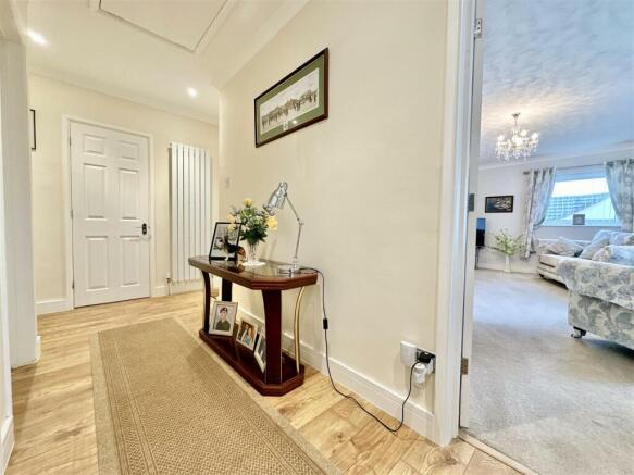 Entrance Hallway.jpg