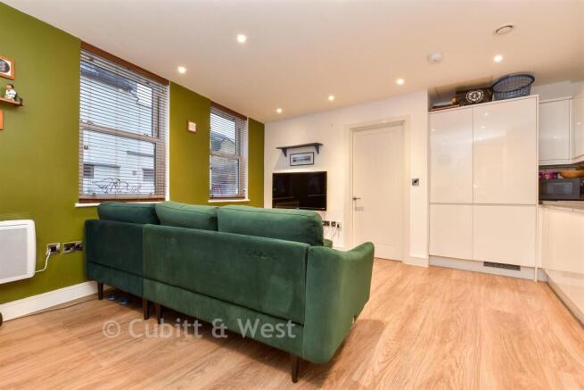 Kitchen / Living Room