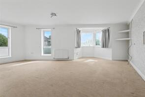 Flat 3, 111, West Road, Westcliff-on-sea SS0 9AZ