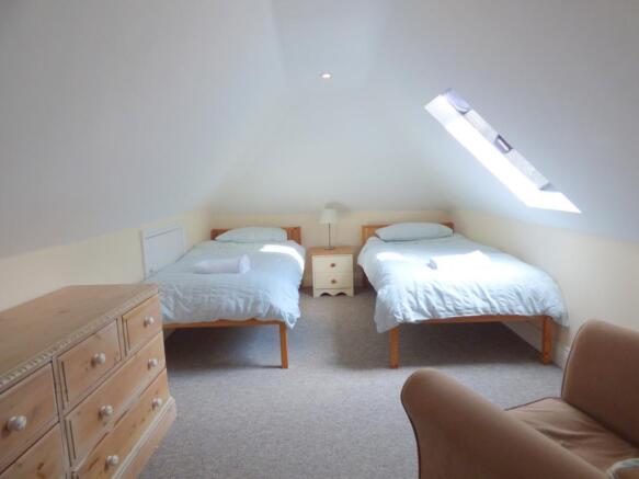 Mezzanine Bedroom 3