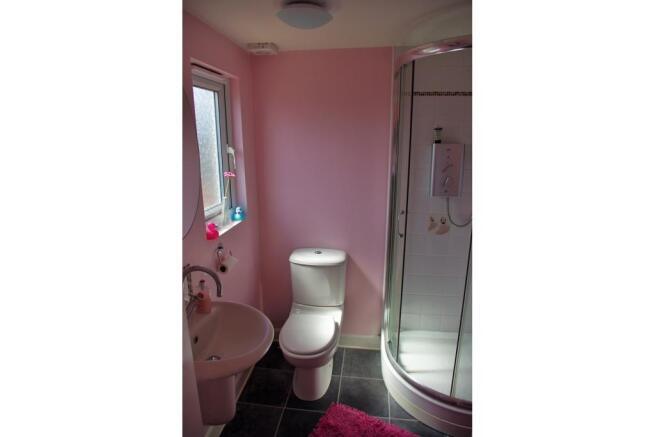 Master En-suite