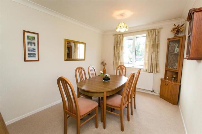 Dining Room / Bedroo