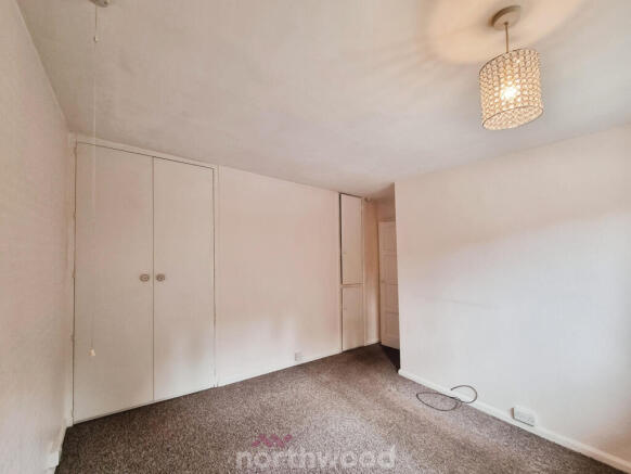 3 bed Semi-Detached for sale Image 9