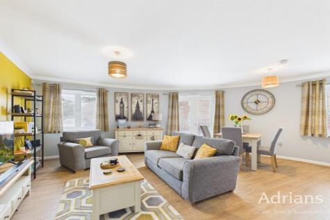 Harberd Tye, Great Baddow, Chelmsford, CM2 9GJ
