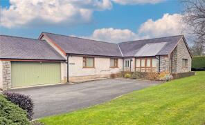 Clawdd Newydd, Llanrug LL55 2AZ
