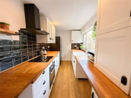 18, Eleanor Terrace, Whickham Central, Newcastle Upon Tyne NE16 4AU