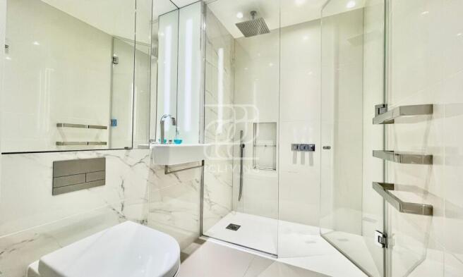 232853_d79fb09d-3acc-4f81-8ea3-065d22c8e77a_IMG_07