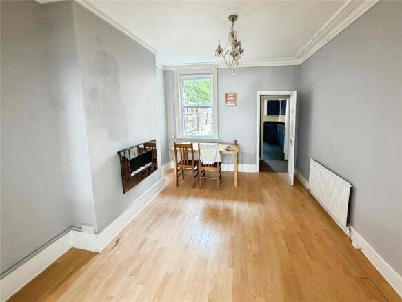 Sitting/Dining Room