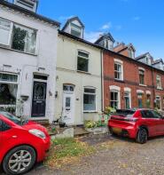 18, Davenport Terrace, Hinckley LE10 1EZ