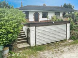 Moss Bank, New Moss Lane, Whittle-le-woods PR6 7HF