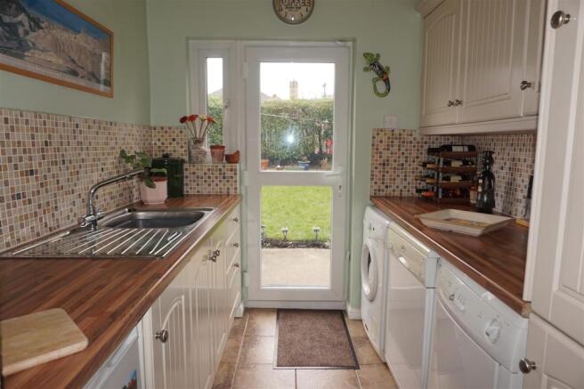UTILITY ROOM: