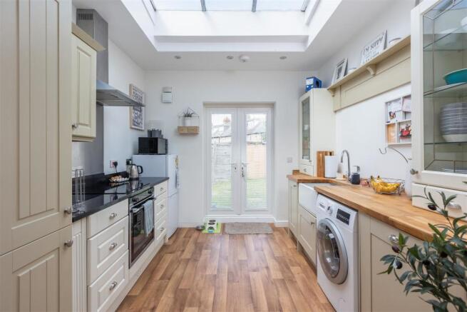 Beverley Road 31-Kitchen A.jpg