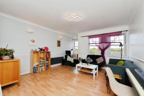 Bromley Road, London, SE6