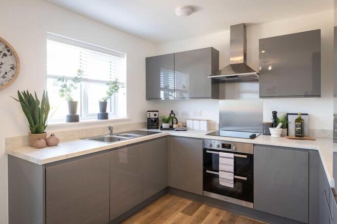 4 bed Detached for sale Image 4