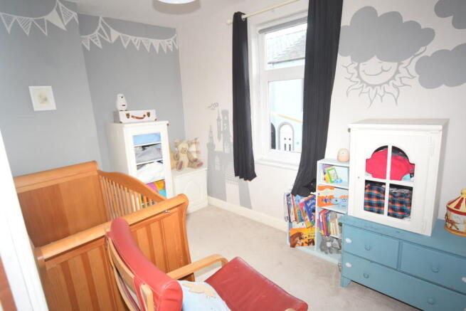 BEDROOM 2