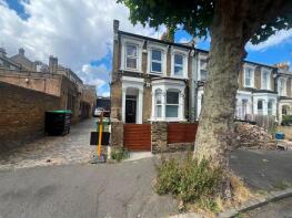 Flat 1, George Court, Glyn Road, Hackney, London E5 0JT