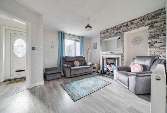 1411445-3-698c7d1...