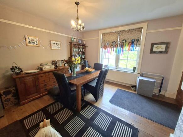 3 bed Detached for sale Image 10