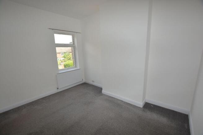 3 bed Terraced to rent Image 9