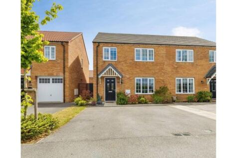 Leaper Close, Waddington, Lincoln, LN5