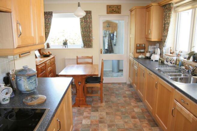 Kitchen/Breakfast