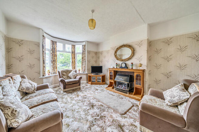 1348182-5-68c0339...