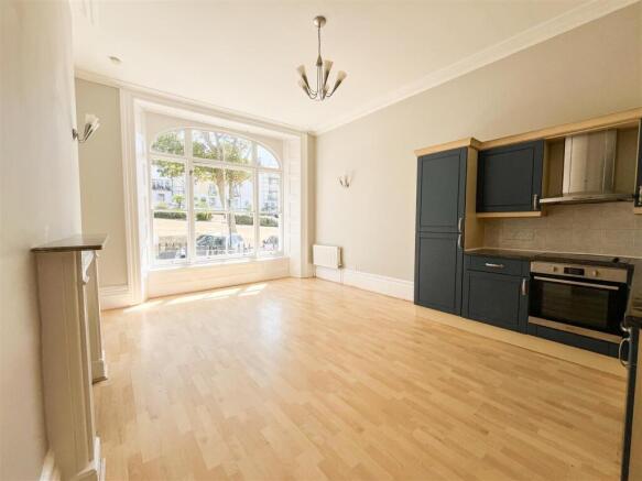 Kitchen / Living Room