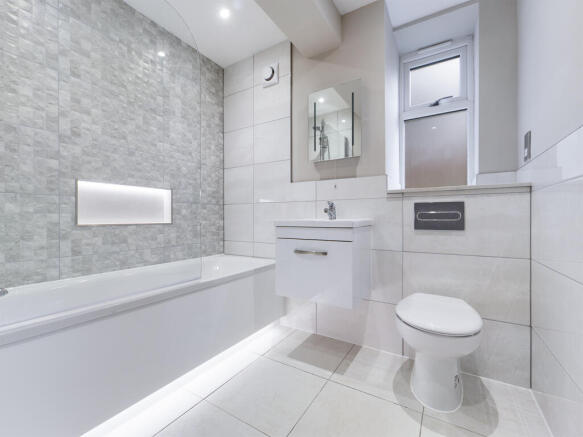 CAM00080P1-PR0367-STILL03