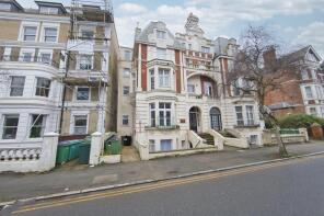 Flat E, 197, Sandgate Road, Folkestone CT20 2HL