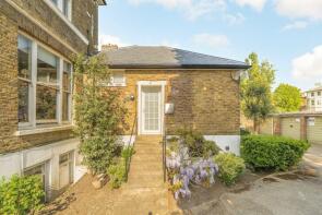 19c, Catherine Road, Surbiton KT6 4HA