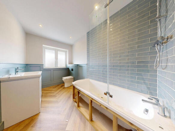 Bathroom (P3)